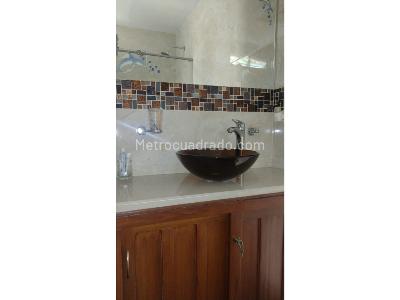 Casa de 5 alcobas en venta en Santa Isabel, Cali, 200 m² · foto 19 de 20