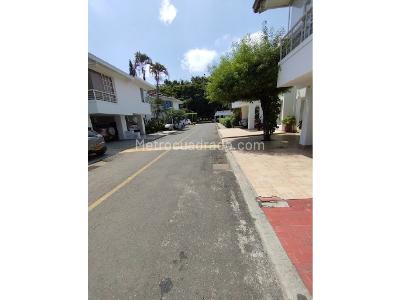 Casa de 5 alcobas en venta en Pasoancho, Cali, 250 m² · foto 2 de 20