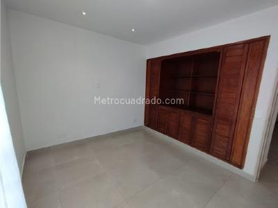 Casa de 5 alcobas en venta en Pasoancho, Cali, 250 m² · foto 10 de 20