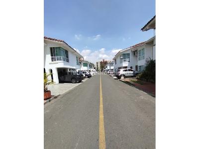 Casa de 5 alcobas en venta en Pasoancho, Cali, 250 m² · foto 13 de 20