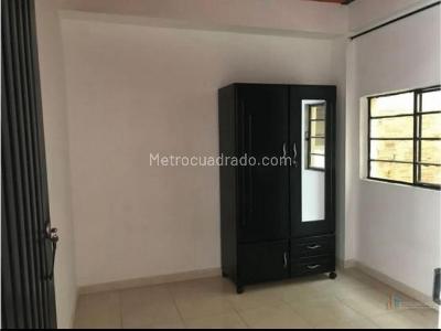 Casa de 5 alcobas en venta en Panamericano, Cali, 148 m² · foto 13 de 20
