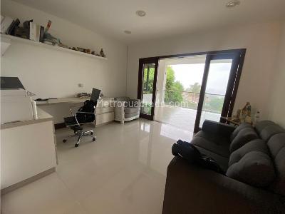 Casa de 4 alcobas en venta en Ciudad Jardin, Cali, 786 m² · foto 5 de 20