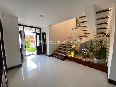 Casa de 4 alcobas en venta en Ciudad Jardin, Cali, 786 m² · foto 6 de 20