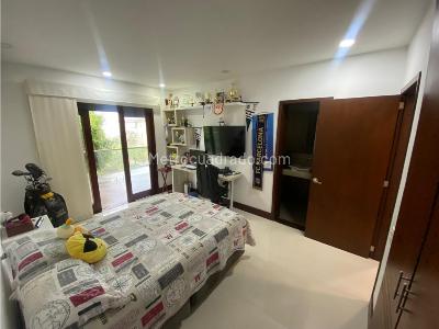 Casa de 4 alcobas en venta en Ciudad Jardin, Cali, 786 m² · foto 13 de 20
