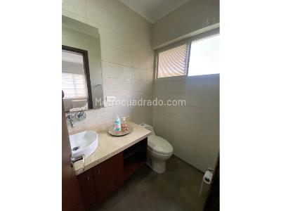 Casa de 4 alcobas en venta en Ciudad Jardin, Cali, 786 m² · foto 16 de 20