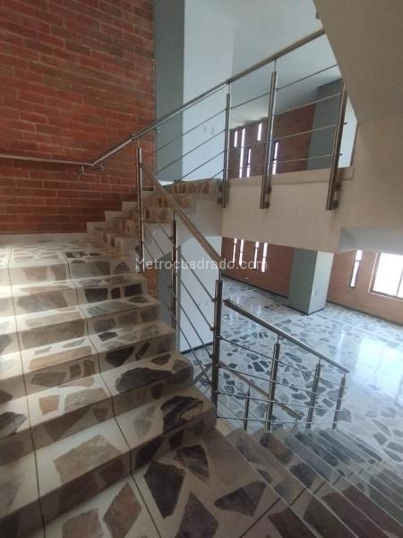 Edificio de Apartamentos en Arriendo, Alameda, Cali - Widok 3