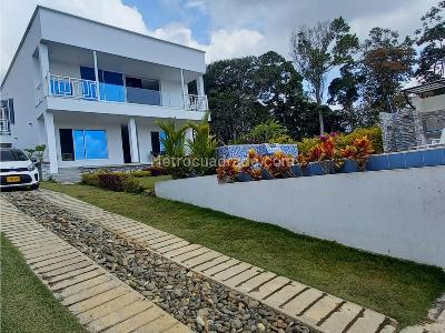 Casa de 3 alcobas en venta en Cañaverales, Cali, 500 m² · foto 2 de 14