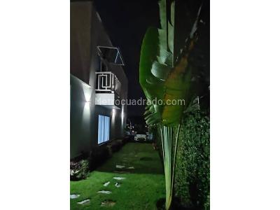 Casa de 3 alcobas en venta en Cañaverales, Cali, 500 m² · foto 13 de 14