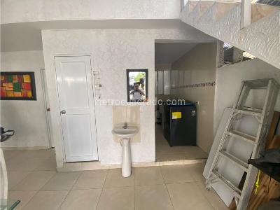Casa de 5 alcobas en venta en Ciudad 2000, Cali, 90 m² · foto 8 de 20