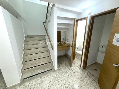 Casa de 5 alcobas en venta en Santa Monica, Cali, 251 m² · foto 6 de 19
