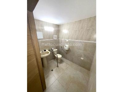 Casa de 5 alcobas en venta en Santa Monica, Cali, 251 m² · foto 8 de 19