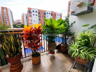 Apartamento de 3 alcobas en venta en Ciudad Melendez, Cali, 67 m² · foto 3 de 18