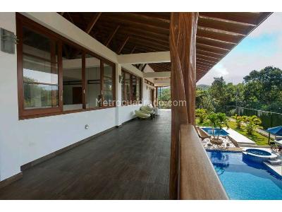 Casa de 5 alcobas en venta en Pance, Cali · foto 14 de 18