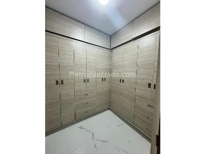 Apartamento de 2 alcobas en venta en Bochalema, Cali, 94 m² · foto 14 de 20