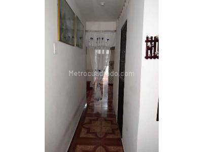 Casa de 5 alcobas en venta en El Poblado Ii, Cali, 250 m² · foto 6 de 18