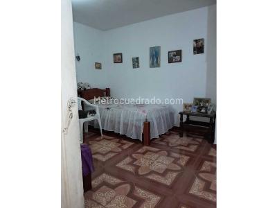 Casa de 5 alcobas en venta en El Poblado Ii, Cali, 250 m² · foto 10 de 18