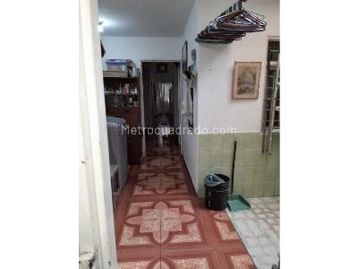 Casa de 5 alcobas en venta en El Poblado Ii, Cali, 250 m² · foto 14 de 18