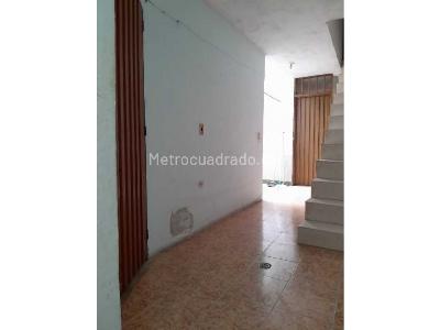 Casa de 5 alcobas en venta en El Poblado Ii, Cali, 250 m² · foto 16 de 18