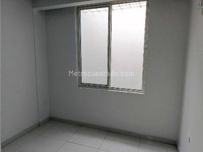 Casa de 5 alcobas en venta en El Poblado Ii, Cali, 180 m² · foto 9 de 20