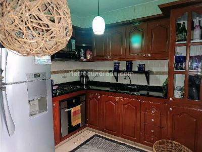 Casa de 5 alcobas en venta en Oriente, Cali, 385 m² · foto 19 de 20