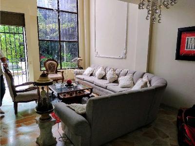 Casa de 5 alcobas en venta en El Ingenio, Cali, 700 m² · foto 3 de 20