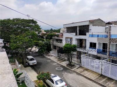 Casa de 5 alcobas en venta en El Ingenio, Cali, 700 m² · foto 19 de 20