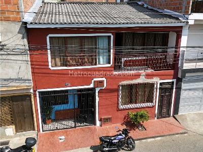 Casa de 5 alcobas en venta en La Floresta, Cali, 250 m² · foto 2 de 19