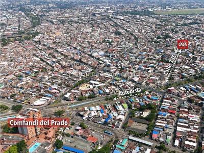 Casa de 5 alcobas en venta en La Floresta, Cali, 250 m² · foto 18 de 19