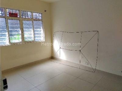 Casa de 5 alcobas en venta en 7 De Agosto, Cali, 90 m² · foto 5 de 20