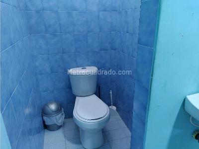 Casa de 5 alcobas en venta en 7 De Agosto, Cali, 90 m² · foto 13 de 20