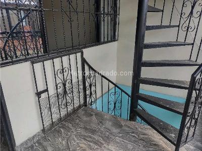 Casa de 5 alcobas en venta en 7 De Agosto, Cali, 90 m² · foto 15 de 20