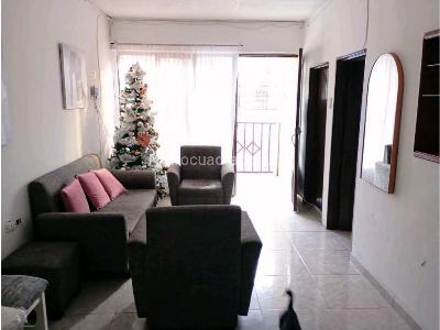 Casa de 5 alcobas en venta en Los Lagos, Cali, 250 m² · foto 3 de 9