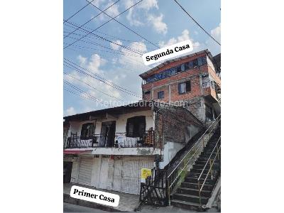 Casa de 5 alcobas en venta en Bajo Jordan, Cali, 129 m² · foto 2 de 3