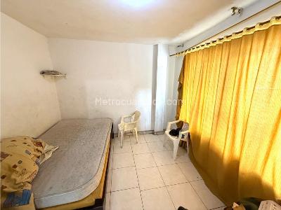 Casa de 5 alcobas en venta en Alcazares, Cali, 300 m² · foto 7 de 20