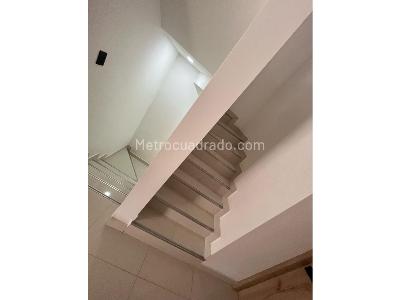Casa de 5 alcobas en venta en Prados Del Limonar, Cali, 157 m² · foto 7 de 18