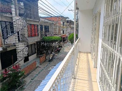 Casa de 5 alcobas en venta en Ciudad Cordoba, Cali, 200 m² · foto 9 de 14