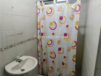 Casa de 5 alcobas en venta en Ciudad Cordoba, Cali, 200 m² · foto 11 de 14