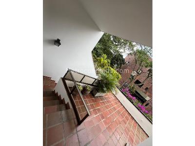 Casa de 5 alcobas en venta en Santa Rita, Cali, 212 m² · foto 4 de 20