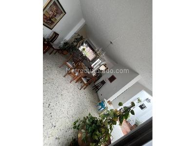 Casa de 5 alcobas en venta en Santa Rita, Cali, 212 m² · foto 6 de 20