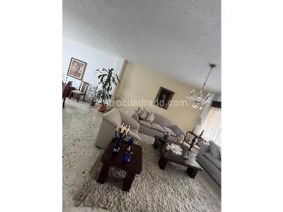 Casa de 5 alcobas en venta en Santa Rita, Cali, 212 m² · foto 10 de 20