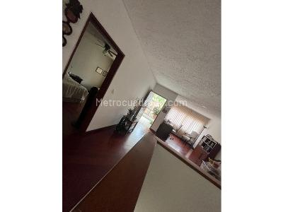 Casa de 5 alcobas en venta en Santa Rita, Cali, 212 m² · foto 20 de 20