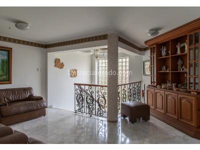 Casa de 5 alcobas en venta en Pance, Cali · foto 13 de 20