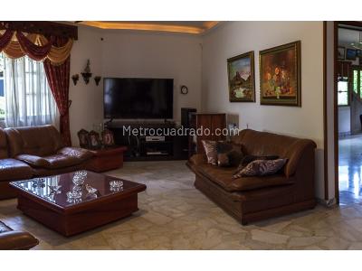 Casa de 5 alcobas en venta en Pance, Cali · foto 20 de 20