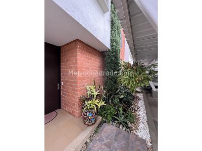 Casa de 3 alcobas en venta en Guadalupe, Cali, 142 m² · foto 5 de 20