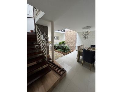 Casa de 3 alcobas en venta en Guadalupe, Cali, 142 m² · foto 14 de 20