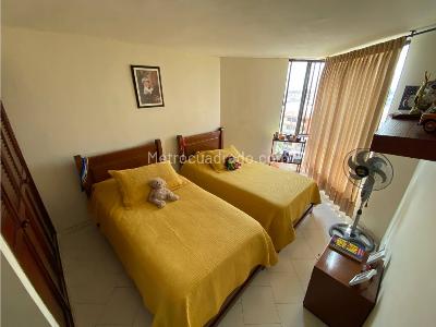 Apartamento de 3 alcobas en venta en Santa Anita, Cali, 150 m² · foto 16 de 18