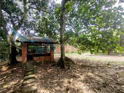 Casa de 5 alcobas en venta en Bochalema, Cali, 1906 m² · foto 7 de 20