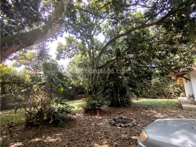 Casa de 5 alcobas en venta en Bochalema, Cali, 1906 m² · foto 11 de 20