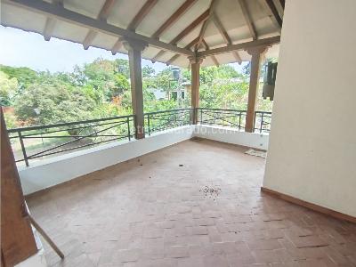 Casa de 5 alcobas en venta en Bochalema, Cali, 1906 m² · foto 14 de 20