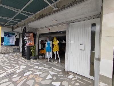 Casa de 5 alcobas en venta en La Estacion, Palmira, 600 m² · foto 2 de 20